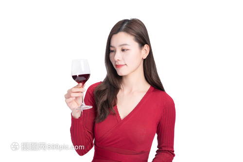 女性喝红酒